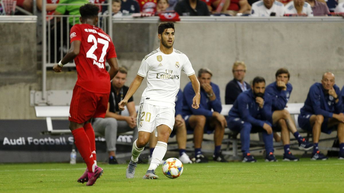 Houston, USA 20.07.2019, International Champions Cup, FC Bayern - Real Madrid, David Alaba (FCB) and Marco Asensio (Real Madrid) controls the ball ( Houston NRG Stadium Texas USA eu-images-09-523-0...