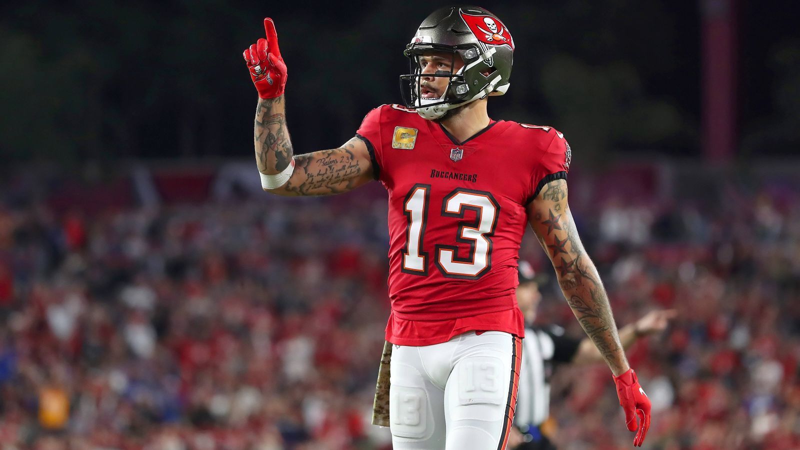 
                <strong>Mike Evans</strong><br>
                Team: Tampa Bay Buccaneers -Position: Wide Receiver
              