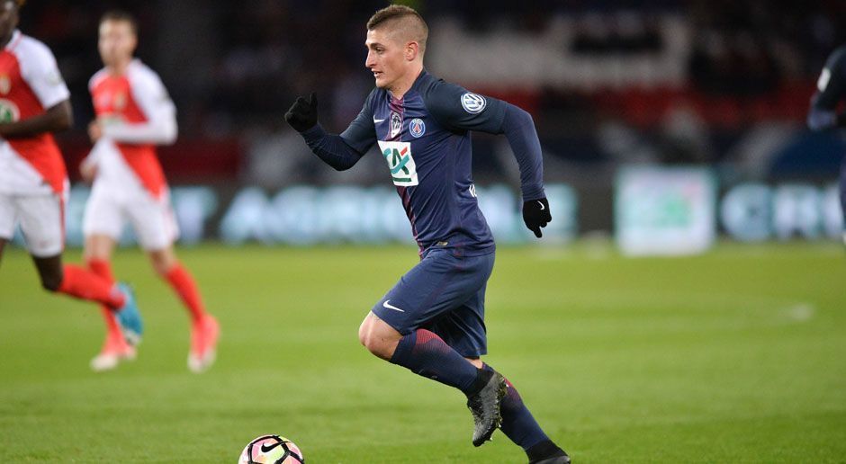 
                <strong>Marco Verratti (Von Paris Saint-Germain zum FC Bayern München)</strong><br>
                Spätestens seit dem Aus im Achtelfinale der Champions League gilt Marco Verratti als möglicher Top-Kandidat auf dem Transfermarkt. Neben den Bayern soll der FC Barcelona den Italiener ganz oben auf der Wunschliste stehen haben.ran-Prognose: Bayern-Trainer Carlo Ancelotti gilt seit der gemeinsamen Zeit bei PSG als großer Fan von Verratti. Der 24-Jährige kann nach dem Abgang von Xabi Alonso einer der prägenden Spieler beim Rekordmeister werden. Der Transfer wird zwar nicht ganz billig, doch in dieser Transferperiode werden die Bayern an die Schmerzgrenze gehen.
              