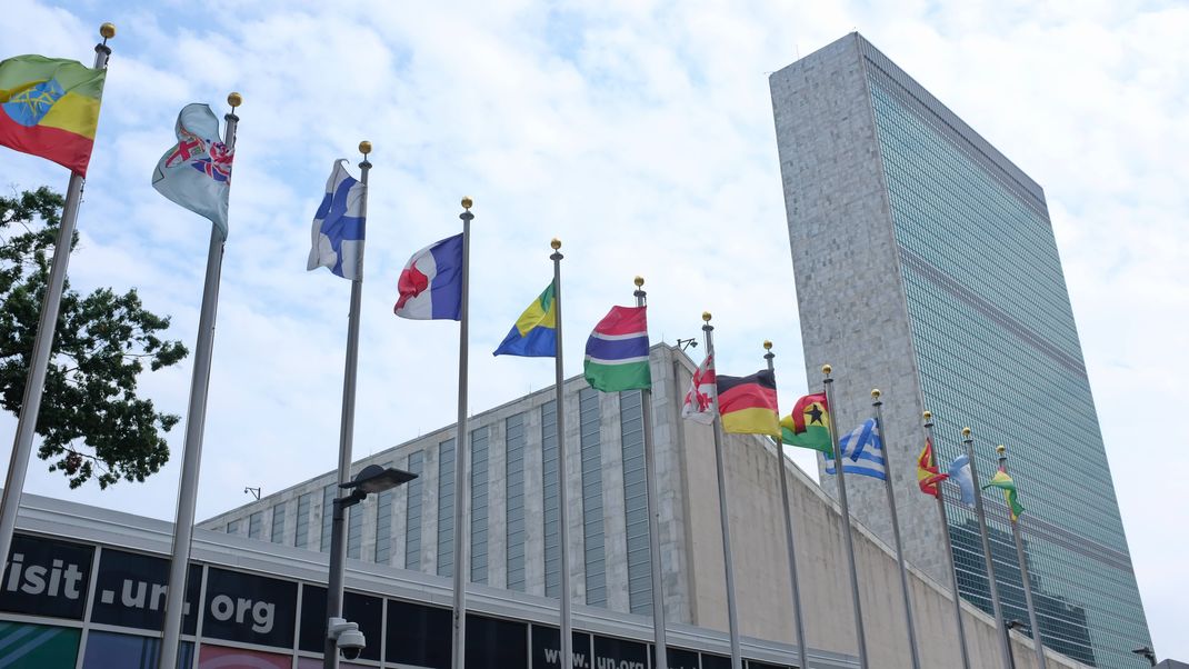 Das Hauptquartier der Vereinten Nationen in New York City. Hier soll über die Lage im Nahen Osten beraten werden.