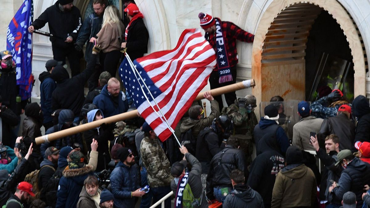«Proud Boys» verklagen US-Regierung