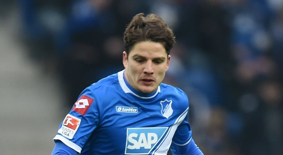 
                <strong>Pirmin Schwegler (TSG 1899 Hoffenheim)</strong><br>
                Für das defensive Mittelfeld ist nach Informationen der "Sport Bild" auch Pirmin Schwegler von der 1899 Hoffenheim ein Kandidat bei den Hamburgern sein. HSV-Trainer Markus Gisdol kennt Schwegler noch aus gemeinsamen Tagen bei der TSG. Bei seinem Wechsel im Sommer 2014 nach Hoffenheim war Schwegler absoluter Wunschspieler von Gisdol, der sich vom Mittelfeld-Abräumer mehr Stabilität für die Defensive versprach. Ein Jahr später ernannte der Trainer ihn sogar zum Kapitän. Ein ähnliches Ziel verfolgt Gisdol jetzt wohl auch mit dem HSV – und wieder könnte Schwegler die Lösung sein.
              