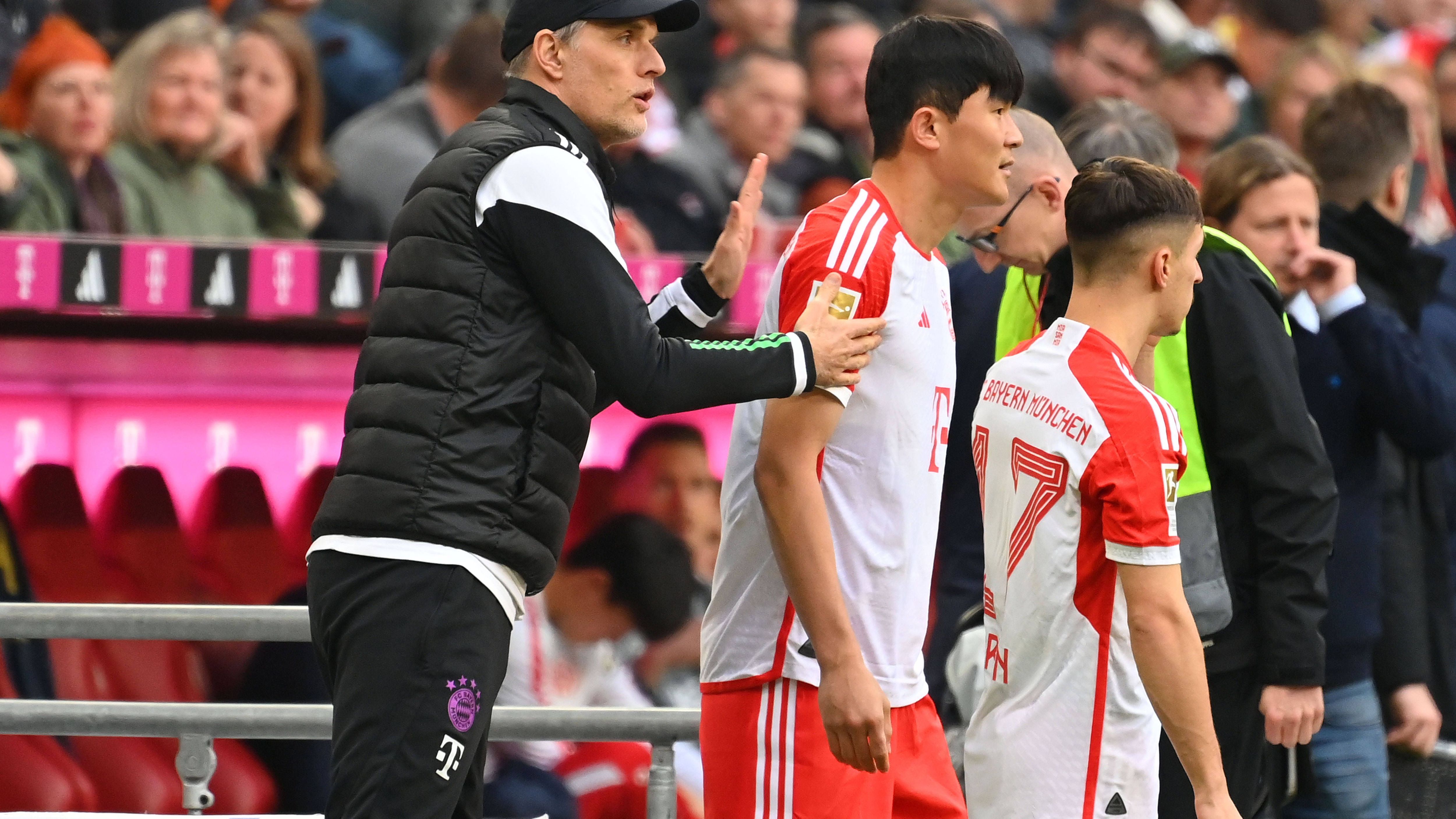 <strong>Wenn es wichtig wird, spielt Kim nicht mehr</strong><br>In den vergangenen drei Spielen waren Eric Dier und Matthijs de Ligt in der Innenverteidigung gesetzt. Und es gibt wenig Grund, daran etwas zu ändern. Bleiben beide fit, muss sich Kim wohl mit Einsätzen als Rotationsspieler vor oder nach Bayerns Champions-League-Duellen gegen&nbsp; den FC Arsenal abfinden. In den wichtigen Spielen dürfen die anderen ran.