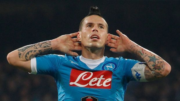 
                <strong>Marek Hamsik</strong><br>
                Marek Hamsik gilt nicht zu unrecht als einer der Schlüsselspieler beim SSC Neapel: Er kommt auf 14 Assists in der Liga.
              