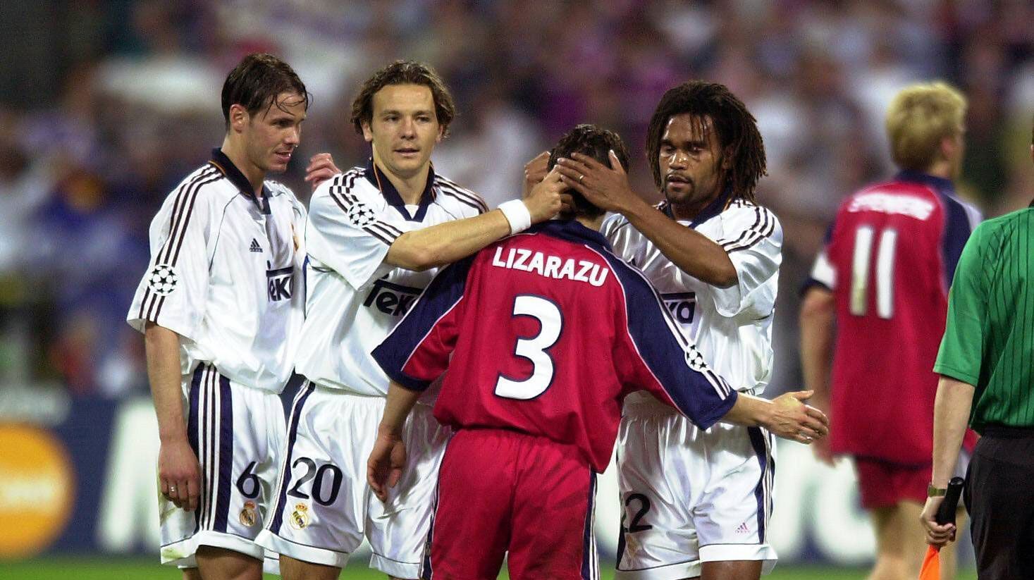 
                <strong>2002 - Viertelfinale</strong><br>
                Doch im alles entscheidenden Duell ist Madrid zur Stelle. Die Enttäuschung ist den Bayern-Spielern förmlich ins Gesicht geschrieben - die "Königlichen" gewinnen mit 2:0 und werden zum zweiten Mal innerhalb von drei Jahren Champions-League-Sieger.
              