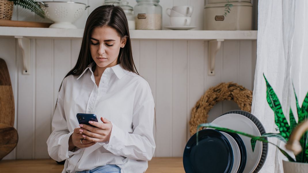 Vorsicht, derzeit kursieren täuschend echte SMS-Nachrichten von der angeblichen Polizei.