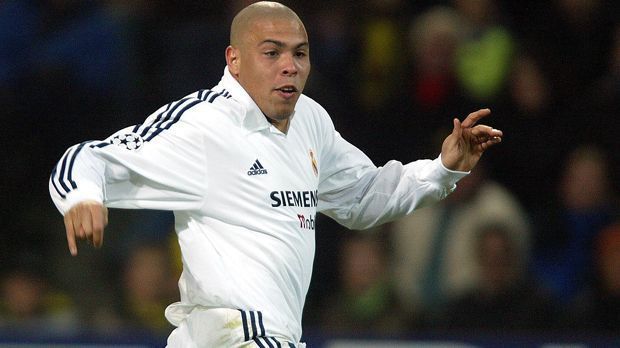 
                <strong>Platz 7: Ronaldo - 45 Millionen Euro</strong><br>
                Platz 7: Ronaldo - 45 Millionen Euro. Ronaldo "Fenomeno" verlässt 2002 Inter Mailand und schließt sich den Madrilenen an. Den selben Weg nimmt Kovacic 2015/2016.
              