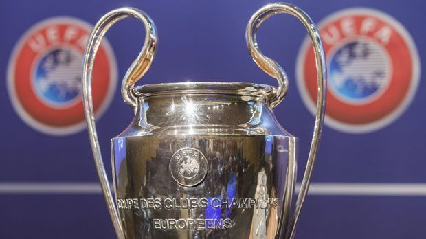 
                <strong>Neue Prämien der UEFA</strong><br>
                Für die Spielzeiten von 2015 bis 2018 legt die UEFA die Prämien für die Teilnahme und die Erfolge in der Champions League neu fest. Dabei zeigt sich der Verband künftig noch großzügiger: Statt 1,002 Milliarden Euro werden 1,257 Milliarden Euro an Prämien ausgeschüttet. Die sich folgendermaßen verteilen ...
              