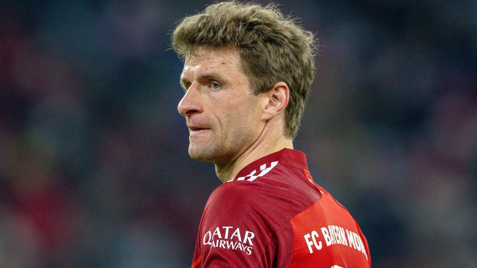 
                <strong>Platz 17: Thomas Müller (FC Bayern) </strong><br>
                Jahresgehalt: 20.000.000 Euro
              