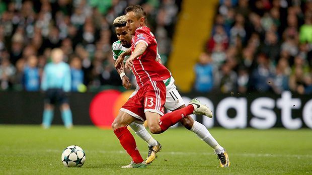 
                <strong>Rafinha</strong><br>
                Sehr sorglos und lässig in der Defensive. Sieht beim zwischenzeitlichen 1:1 alt aus, als er den Pass zum Torschützen Callum McGregor nicht unterbinden kann. Wirkt nicht immer sattelfest. ran-Note: 4
              