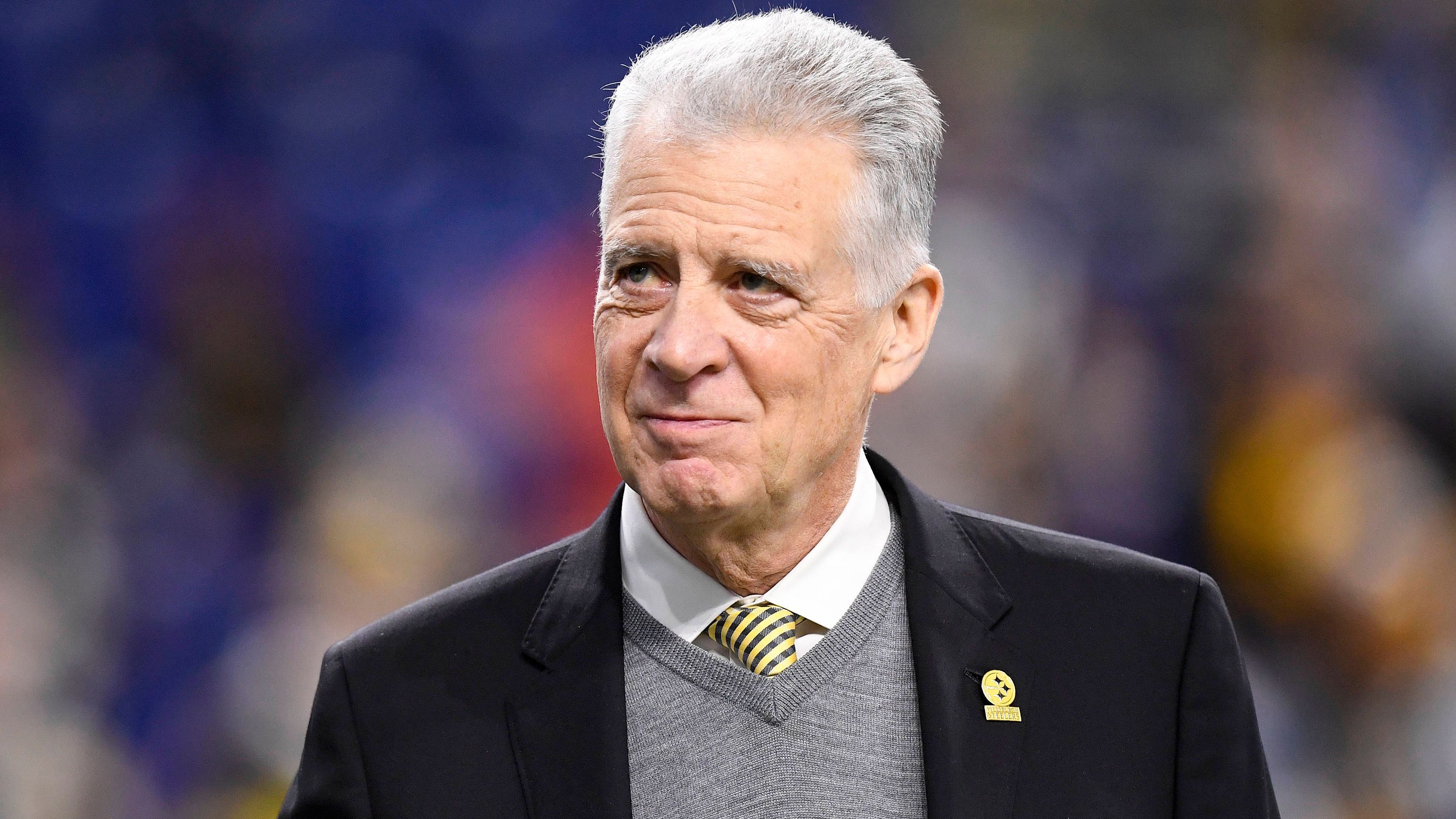 <strong>Art Rooney II und Familie (Pittsburgh Steelers)</strong><br>Note F