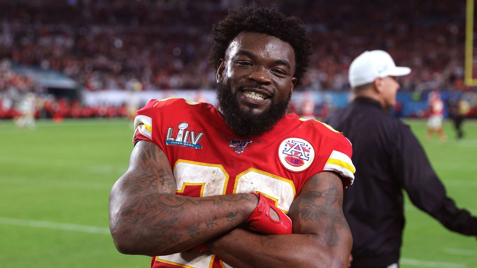 
                <strong>Kansas City Chiefs</strong><br>
                Damien Williams (Running Back, Foto), Laurent Duvernay-Tardif (Guard), Lucas Niang (Offensive Tackle)
              
