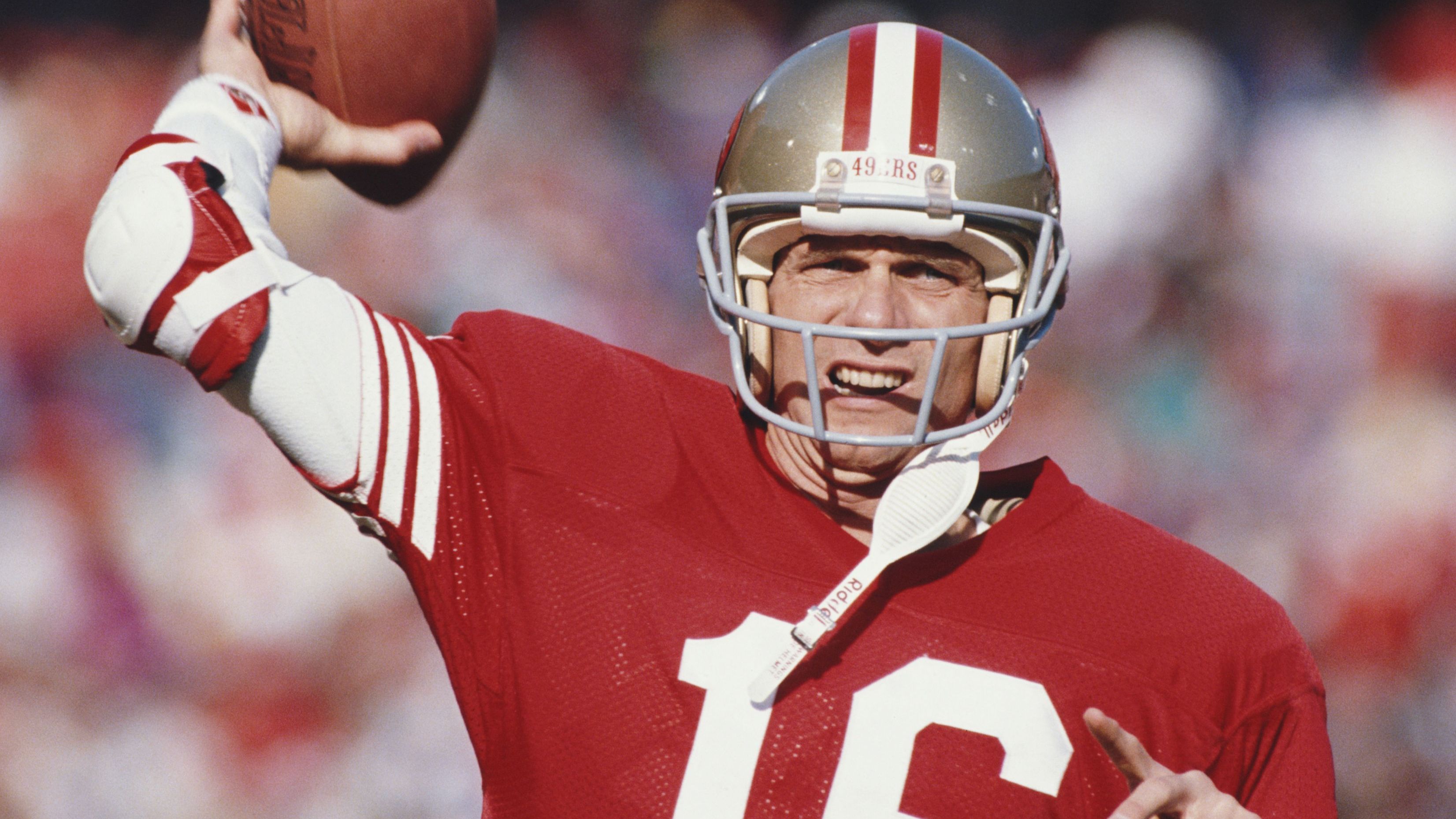 <strong>1990: Joe Montana</strong><br>Team: San Francisco 49ers<br>Position: Quarterback