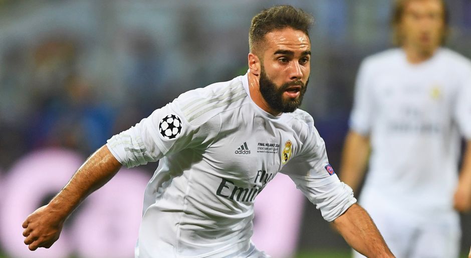 
                <strong>Dani Carvajal (Spanien)</strong><br>
                Dani Carvajal (Spanien): Unter Tränen verließ der 24-jährige Real-Verteidiger im Champions-League-Finale verletzt den Platz. Eine Untersuchung nach der Partie ergab eine Verletzung im rechten Oberschenkel. Laut den spanischen Medienberichten der "AS" und der "Marca" fällt Carvajal damit rund drei Wochen aus - und verpasst somit die EM. Spaniens Nationaltrainer Vicente del Bosque hat den Rechtsverteidiger deshalb aus seinem Kader für das Turnier in Frankreich gestrichen, der 21-jährige Hector Bellerin vom FC Arsenal rückt dafür nach.
              