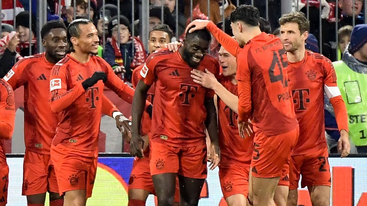 07.12.2024, xemx, Fussball 1.Bundesliga, FC Bayern Muenchen - 1.FC Heidenheim emspor, v.l. Dayot Upamecano (FC Bayern Muenchen) Jubel, Torjubel, celebrate the goal, jubelt ueber das Tor zum 1:0 (DF...