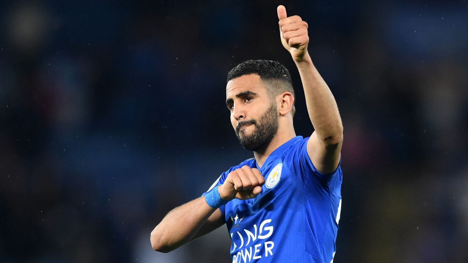 
                <strong>2016: Riyad Mahrez </strong><br>
                damaliger Verein: Leicester Cityaktueller Verein: Manchester CityPosition: Mittelfeldspieler
              