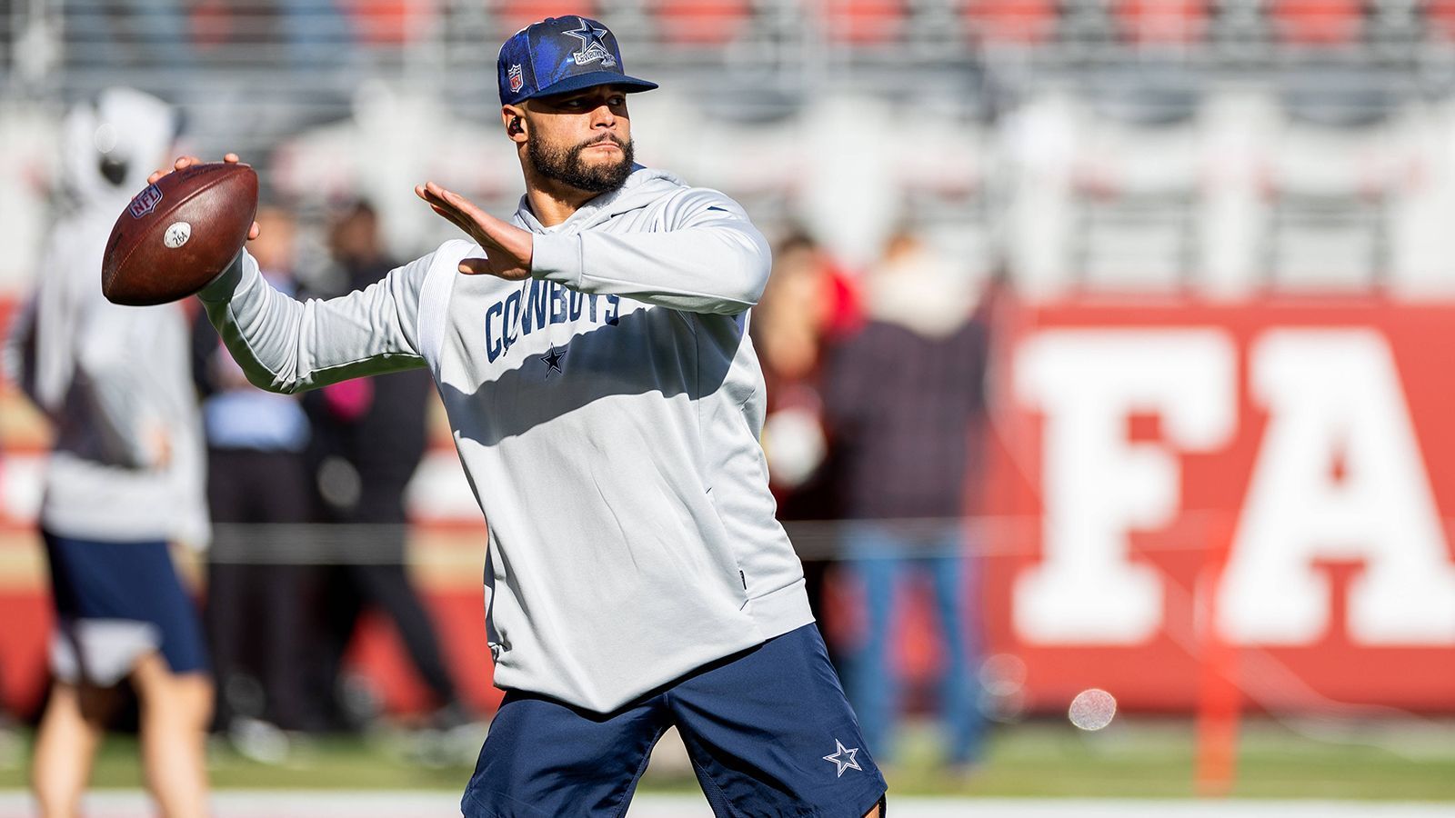 
                <strong>11. Platz: Dallas Cowboys</strong><br>
                Kilometer: 34.794Zeitzonen: 22
              