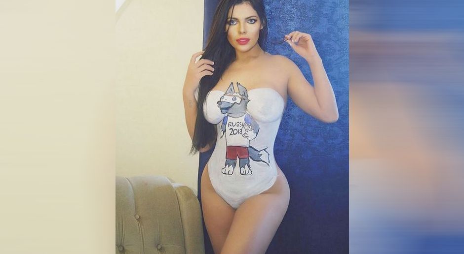
                <strong>Suzy Cortez</strong><br>
                Suzy hat sich auch bereits als großer Fan der Weltmeisterschaft 2018 in Russland geoutet. Das Nacktmodel veröffentlichte dabei auf ihrem Instagram-Account Fotos von einem Shooting, auf dem sie - wie wir es von ihr kennen - so viel Haut wie nur möglich zeigt.
              