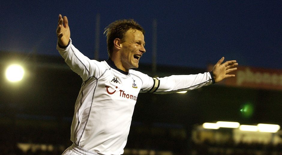 
                <strong>Tottenham Hotspur: Teddy Sheringham - 98 Tore</strong><br>
                Tottenham Hotspur: Teddy Sheringham - 98 PL-Tore
              