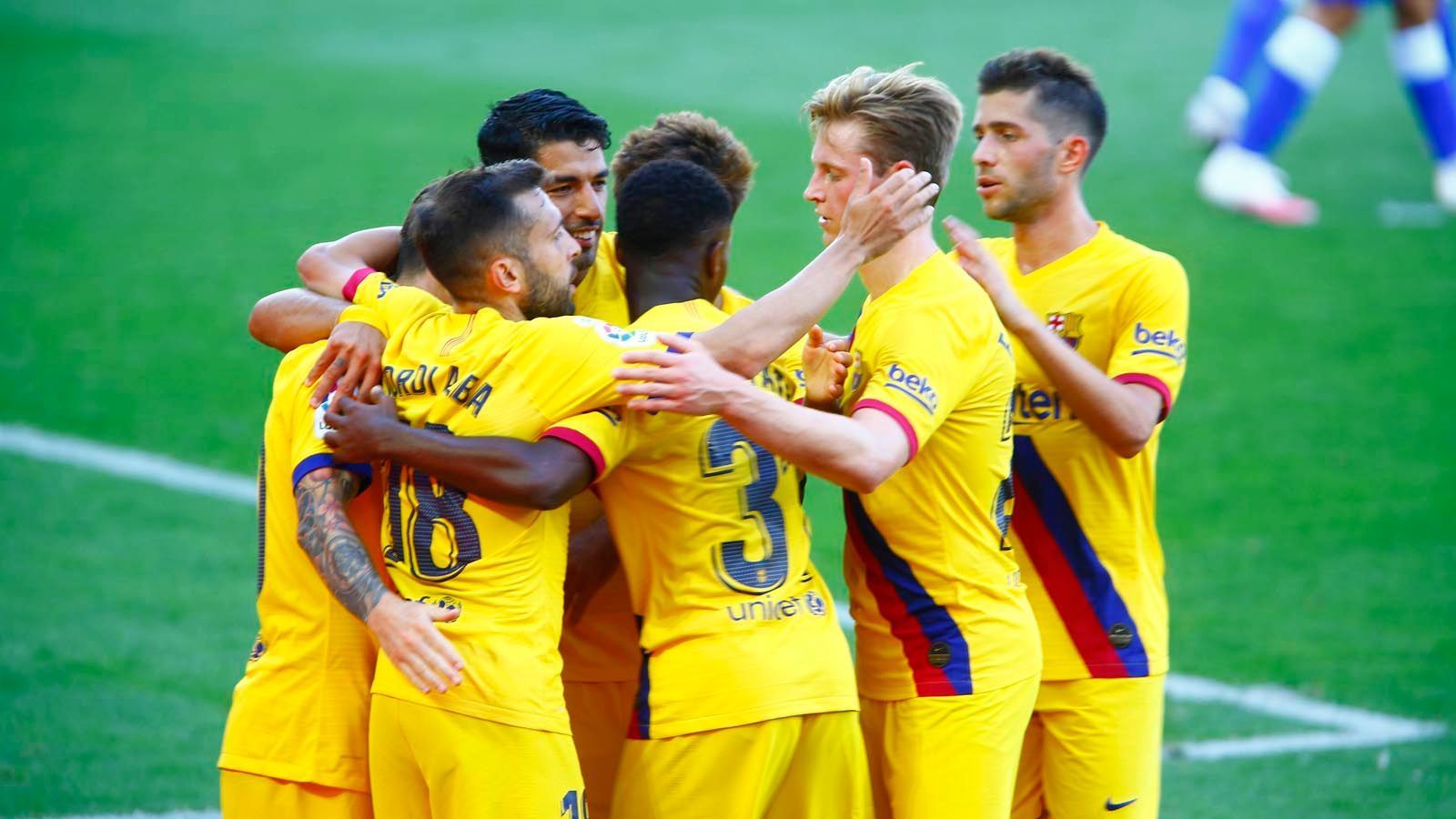 
                <strong>FC Barcelona </strong><br>
                Im Achtelfinal-Hinspiel gegen den SSC Neapel reichte es für Lionel Messi und Co. nur zu einem 1:1. In der Liga bekleckerten sich die Katalanen nach dem Restart nicht mit Ruhm und gaben die Meisterschaft noch aus der Hand. Sollte Neapel geschlagen werden, würde im Viertelfinale wohl der FC Bayern warten, angesichts der bislang gezeigten Leistungen eine schwere Aufgabe für Barca.
              