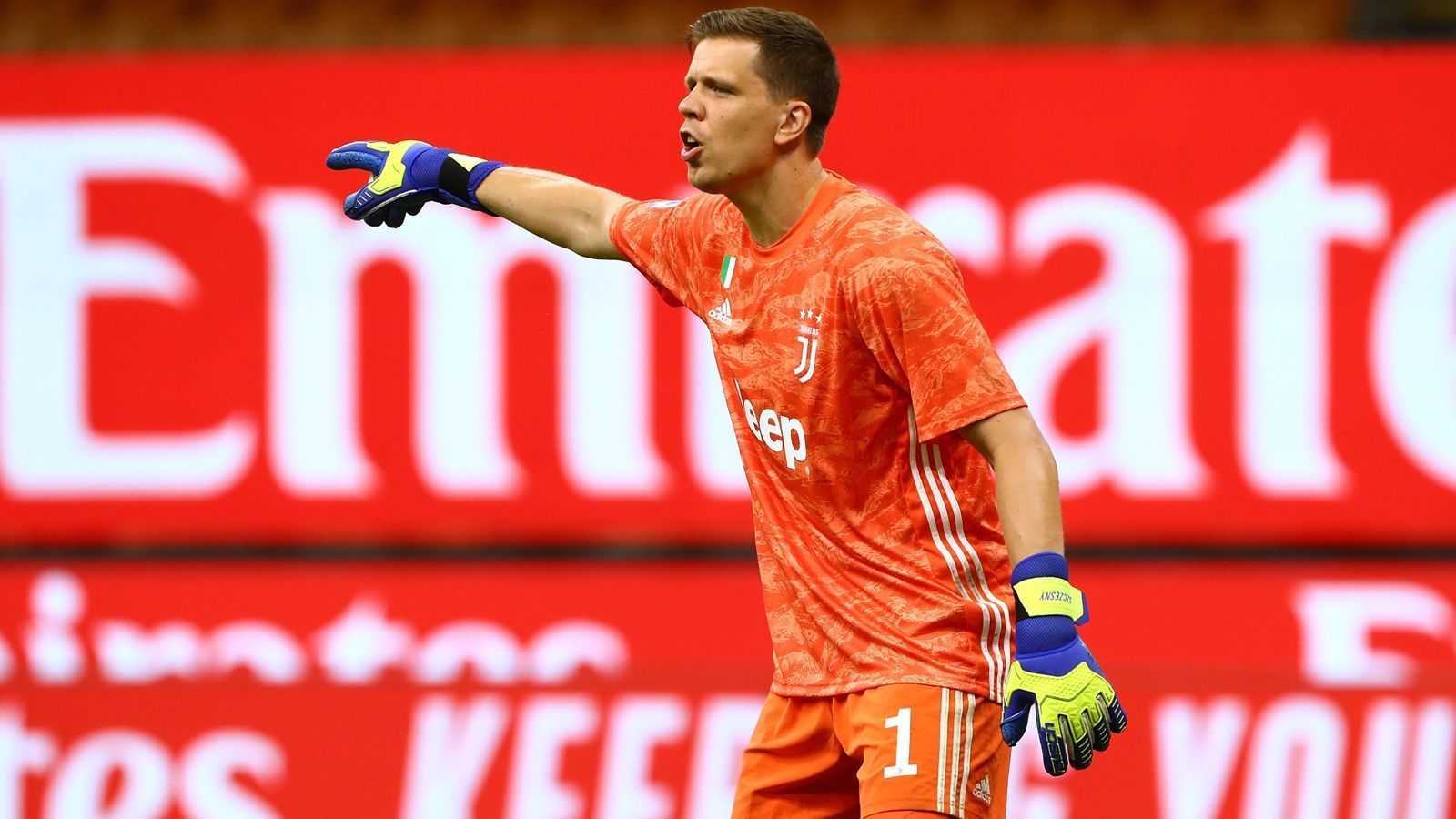 
                <strong>Wojciech Szczesny</strong><br>
                Gehalt: 6,41 Millionen EuroVertrag bis: 2024
              