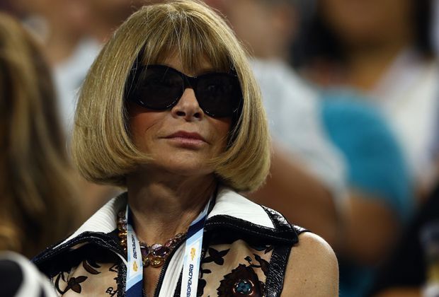 
                <strong>Anna Wintour</strong><br>
                Spätestens seit Roger Federer von Anna Wintour für die "Ice Bucket Challenge" nominiert wurde, ist bekannt, dass er und die "Vogue"-Chefin dick befreundet sind. Wintour ist oft in der Federer-Box anzutreffen. 
              