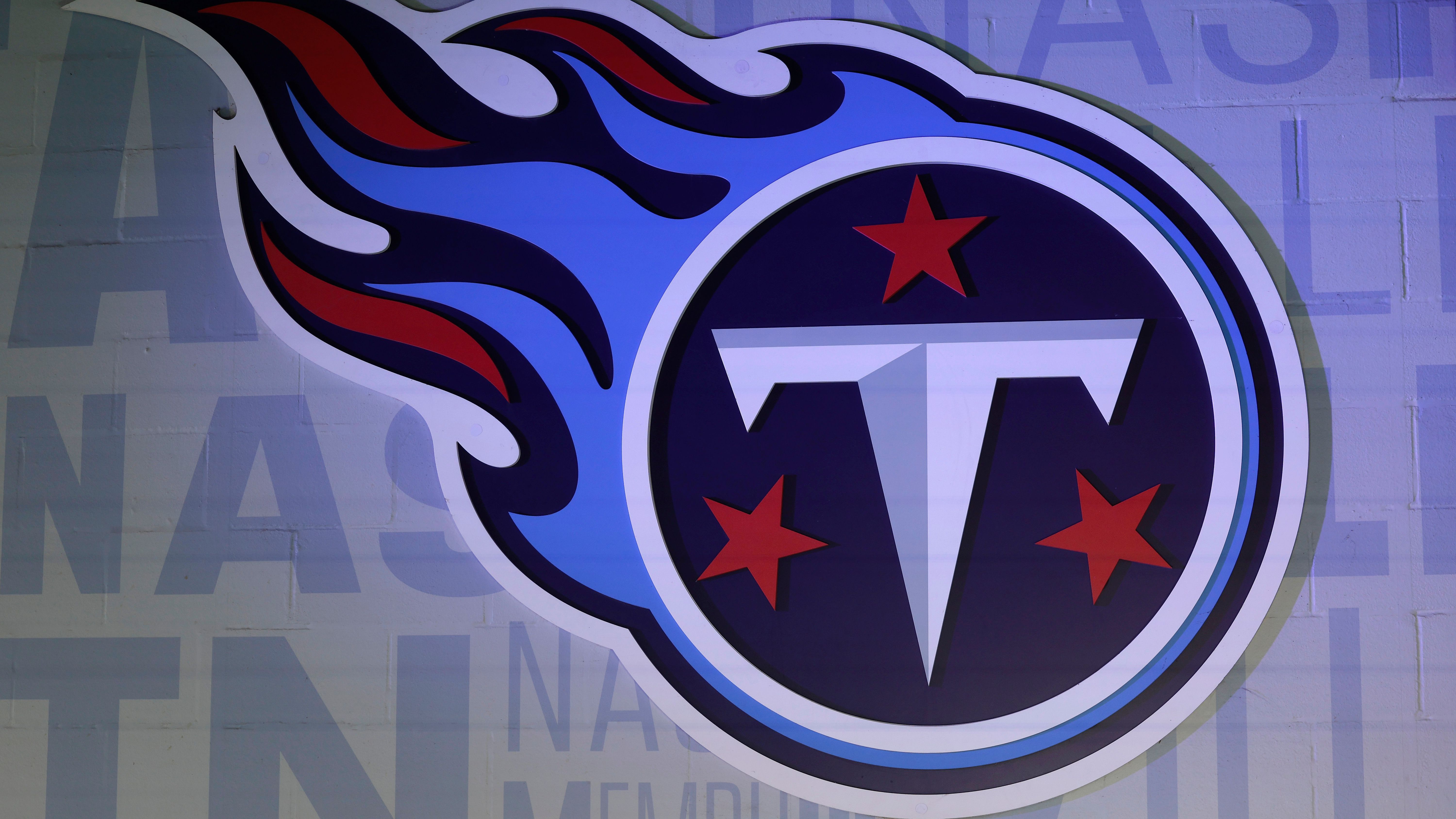 <strong>Tennessee Titans</strong><br>Note: B