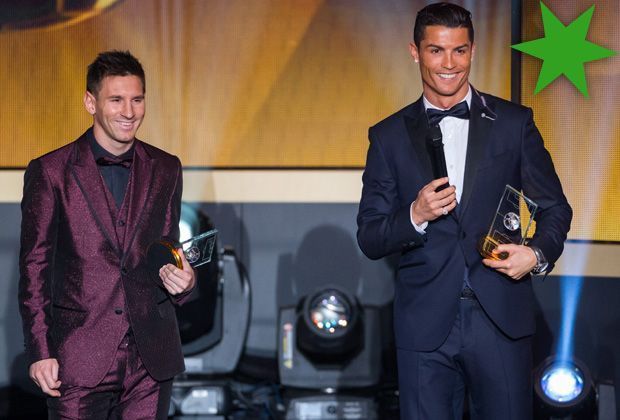 
                <strong>TOP: Weinrote Eleganz 2015</strong><br>
                Auch dieses Jahr schnappte sich Rivale Cristiano Ronaldo den Ballon d'Or. Doch mit seinem klassischen Smoking konnte er mit Messi aber nicht mithalten. 
              