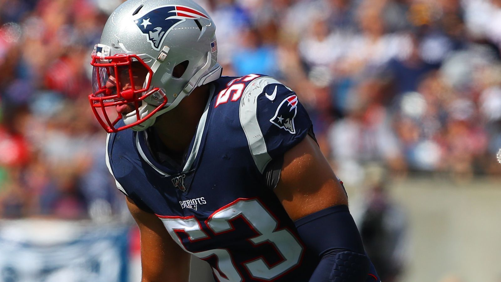 
                <strong>Kyle Van Noy</strong><br>
                Der nächste Boogeyman. Ist seit 2016 bei den Patriots. Er kommt in fünf Spielen auf 15 Tackles, 3,5 Sacks und zwei forced Fumbles. Van Noy nahm die Hightower-Vorlage zuletzt auf und rief zu einem Design-Wettbewerb auf: Das komplette Linebacker-Corps als Sweatshirt. 
              