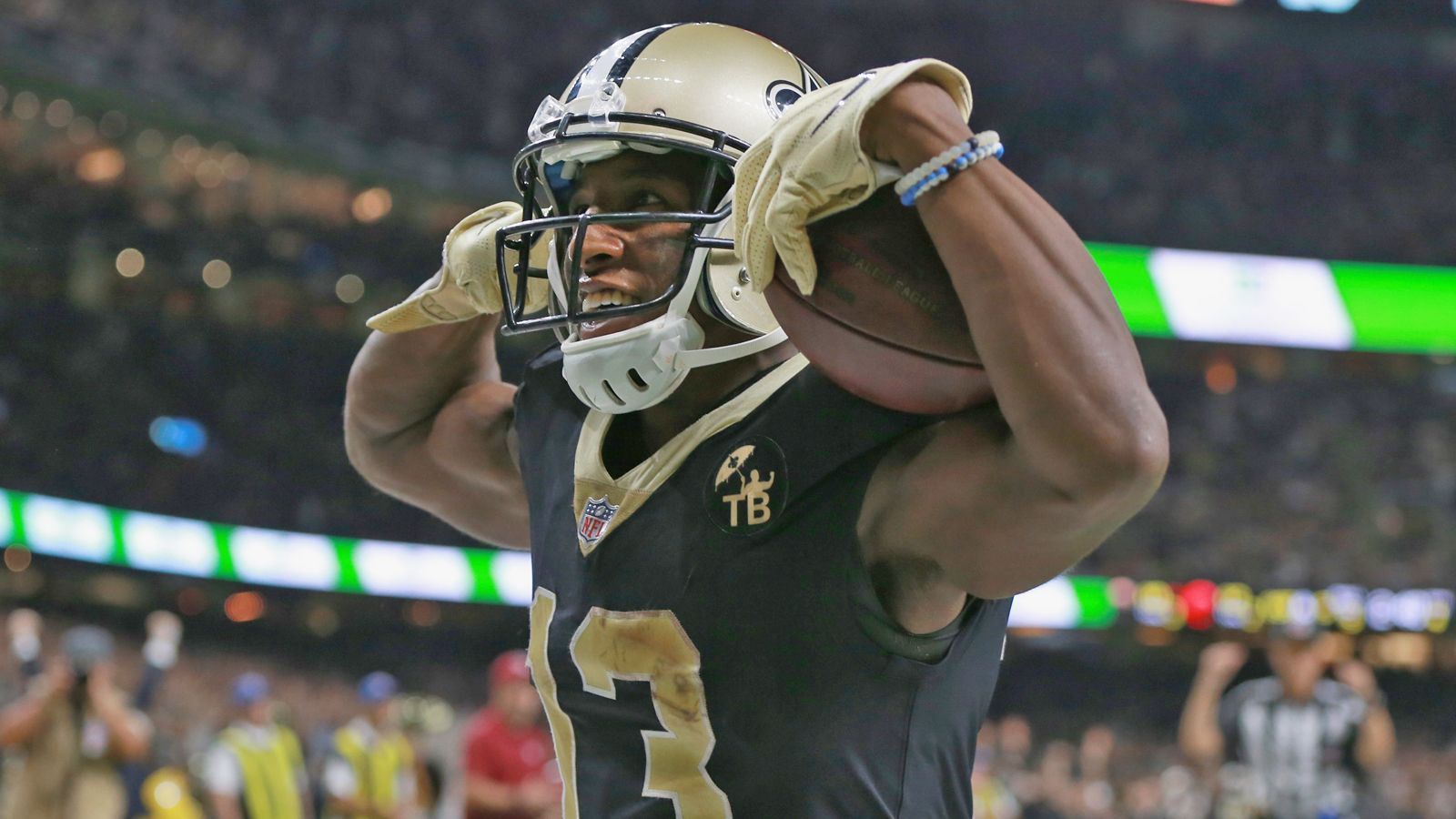 
                <strong>Week 2: Thomas mit Catch-Rekord</strong><br>
                Michael Thomas hat in Week 2 einen NFL-Rekord aufgestellt. Der Wide Receiver hatte in den ersten beiden Partien 28 Receptions - mehr Catches hatte in der NFL-Geschichte nach dem zweiten Spieltag keiner. Thomas überholte Andre Rison, der in den ersten beiden Spielen 1994 26 Receptions für die Atlanta Falcons verzeichnete.
              