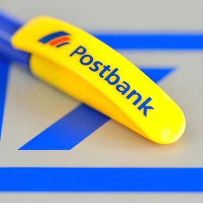 Die Deutsche Bank braucht länger zum Abarbeiten der IT-Probleme bei ihrer Tochter Postbank.