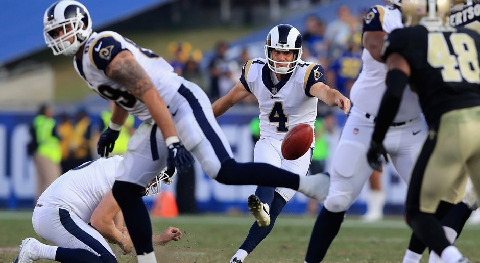 
                <strong>Special Teams und Kicker: Los Angeles Rams</strong><br>
                Greg Zuerlein ist mit 32 Field Goals der beste Kicker der Liga. Obwohl er gegen die Saints zum zweiten Mal in dieser Saison die Stangen verfehlte - wohlgemerkt aus 63 Yards - fuhren die Rams-Special-Teams die meisten Fantasy Punkte ein. Vier Field Goals und zwei Extra-Punkte bedeuteten 16 Punkte im Fantasy Manager.Gesamtpunktzahl: 16
              