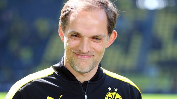 
                <strong>Rücktritt</strong><br>
                Ein Sieg im Finale gegen Eintracht Frankfurt wäre aber durchaus auch ein Szenario für Tuchel, einen Haken unter seine Dortmund-Ära zu machen. Während sich Watzke und Zorc in den Armen liegen, rechnet Tuchel im Live-Interview mit seinen Bossen ab und verkündet seinen Rücktritt. Hätte was. Würde dann aber wiederum Tuchel Geld kosten, der damit auf eine Abfindung verzichtet.
              