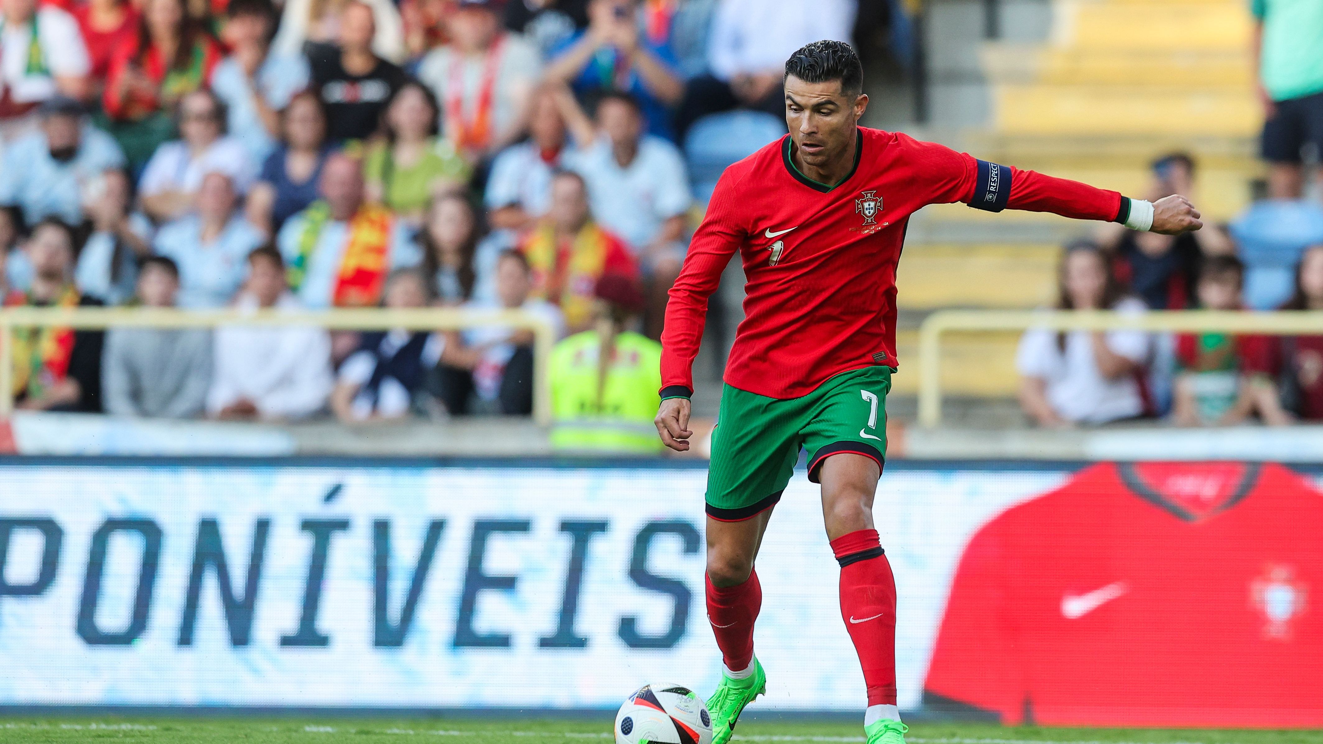 <b>Portugal<br></b>Christiano Ronaldo (Al-Nassr FC)