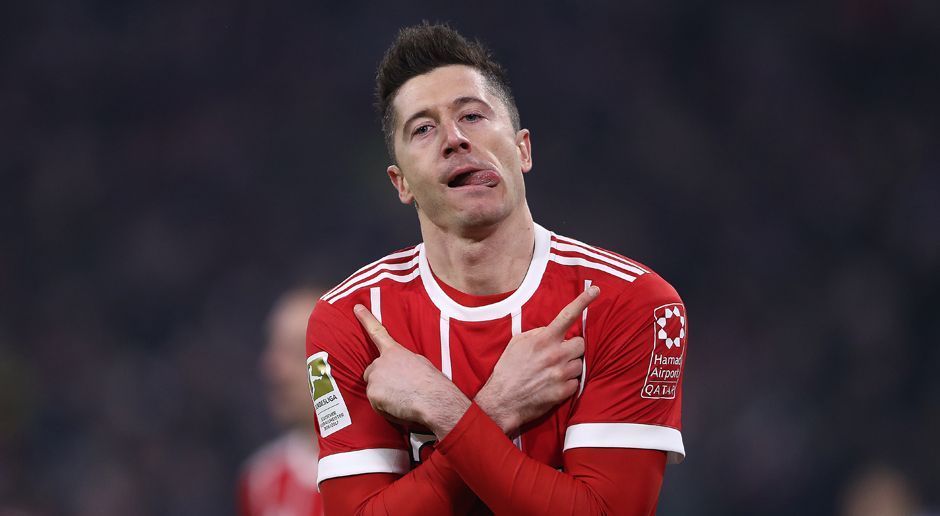 
                <strong>In der Arena trifft Lewy immer</strong><br>
                Robert Lewandowski hat einen Uralt-Rekord seines Trainers Jupp Heynckes eingestellt. Der 29 Jahre alte Pole traf am 22. Spieltag gegen Schalke 04 zur Führung des Rekordmeisters und erzielte so im elften Heimspiel in Folge einen Treffer. Es war sein insgesamt 19. Tor in dieser Saison. Heynckes hatte die Bestmarke von elf Heimspielen in Serie mit eigenem Treffer 1972/73 im Trikot von Borussia Mönchengladbach aufgestellt.
              