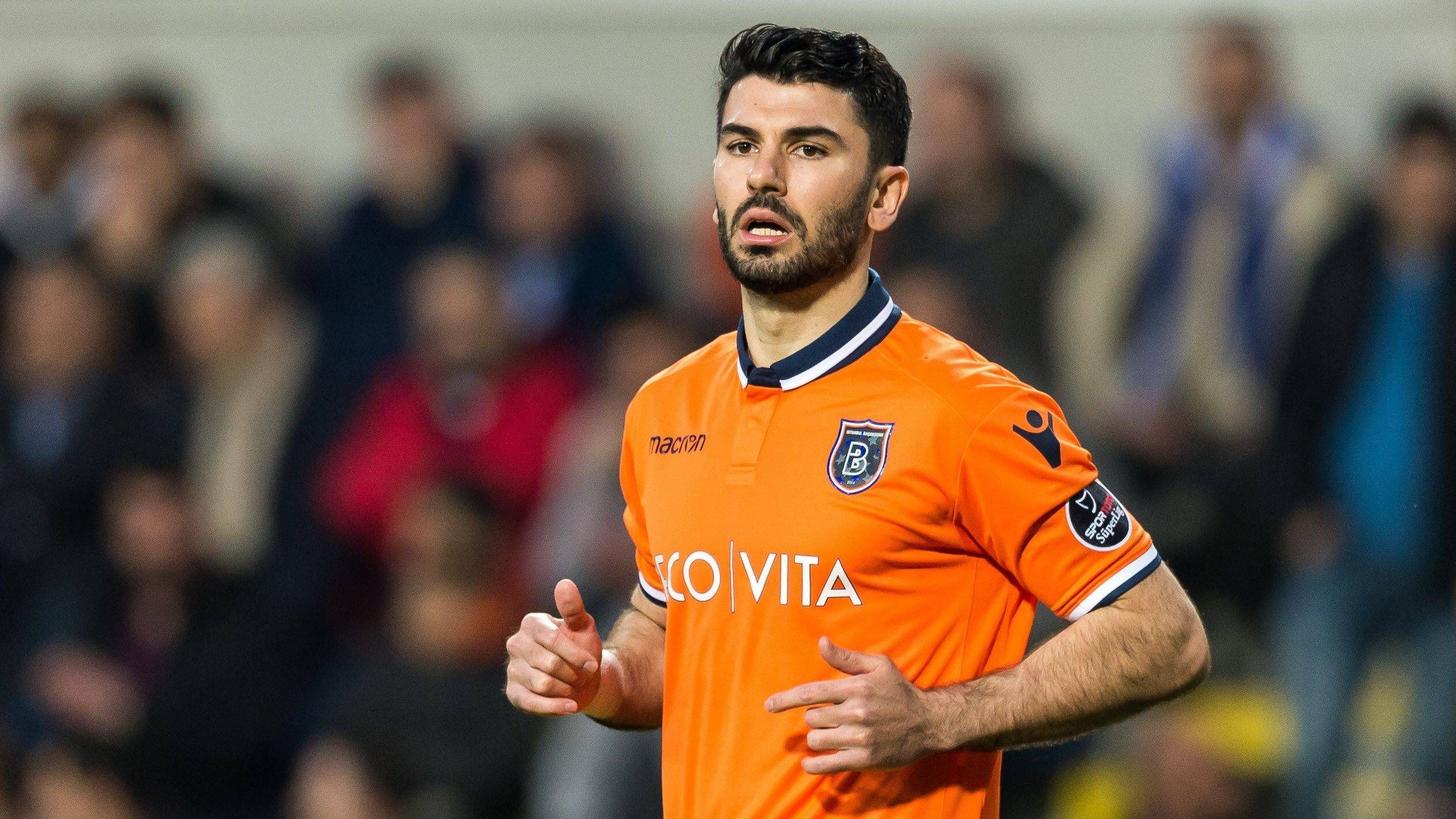 
                <strong>Serdar Tasci</strong><br>
                Vertragslos seit: 01.07.2019Alter: 32Letzter Verein: Istanbul Basaksehir FK
              