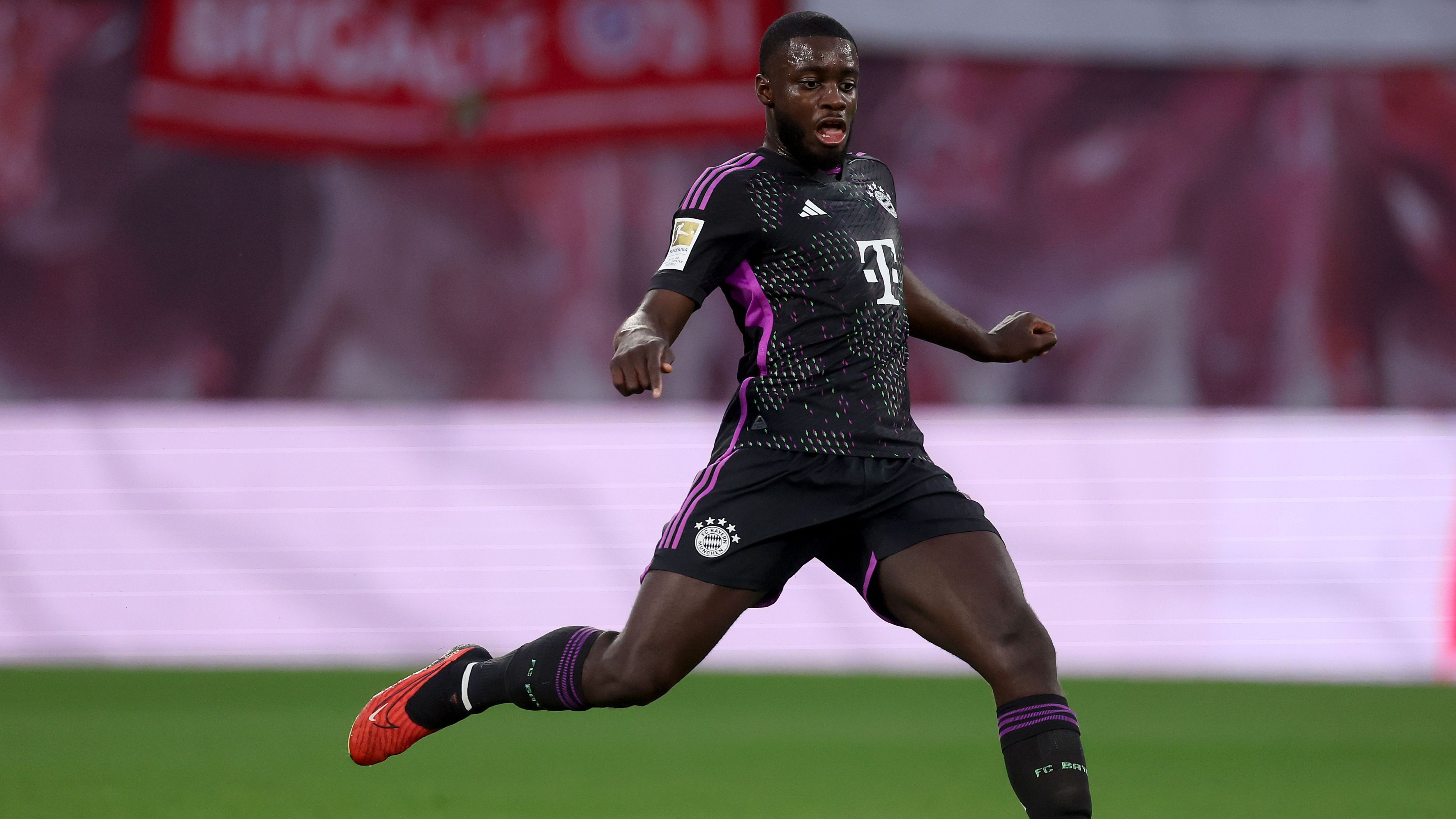 <strong>Dayot Upamecano</strong><br>Der Verteidiger kommt kommt in der 83. Minute für Musiala ins Spiel.&nbsp;Soll dabei helfen, den Sieg über die Zeit zu bringen - was nicht gelingt.&nbsp;<strong><em>ran</em>-Note: ohne Bewertung</strong>