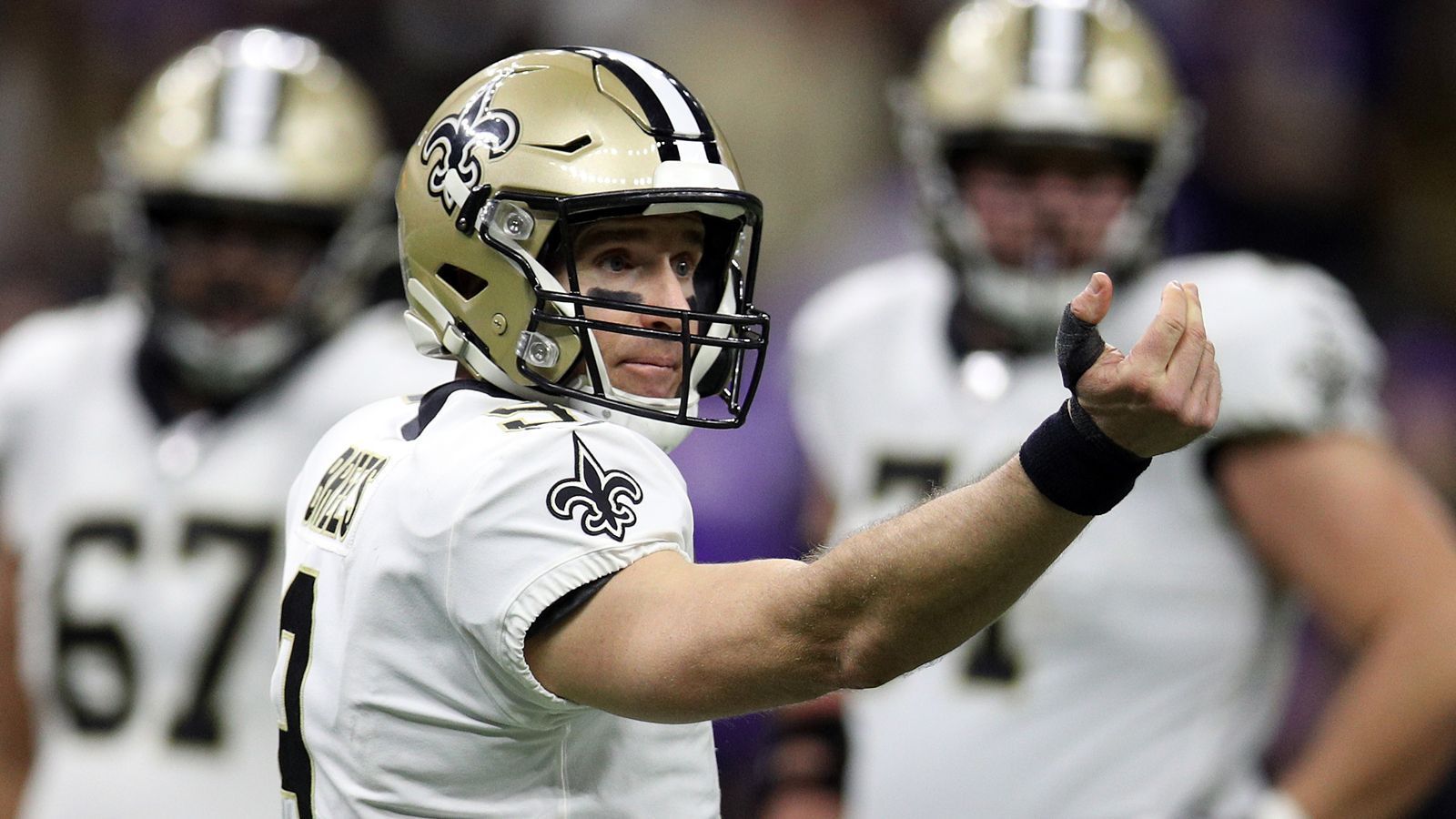 
                <strong>3. New Orleans Saints</strong><br>
                Over/Under: 10,5
              