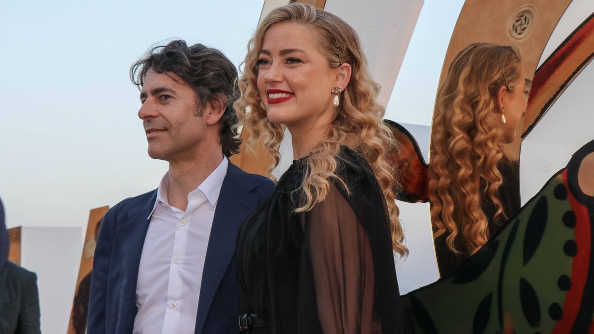 Amber Heard mit Eduardo Noriega in Italien