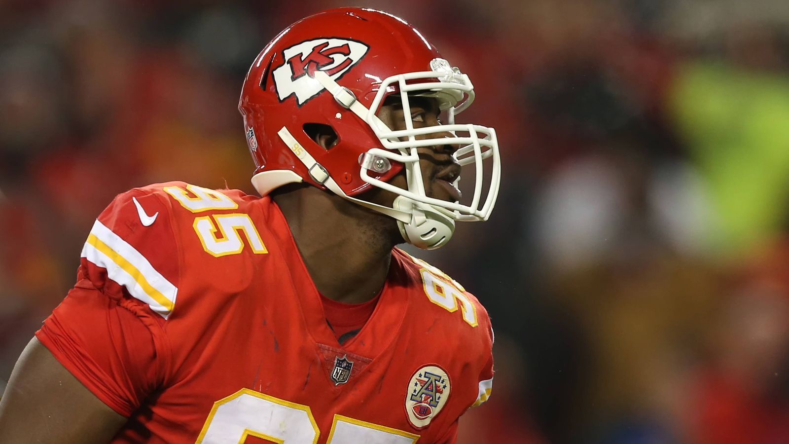 
                <strong>Kansas City Chiefs – New Orleans Saints: Chis Jones auf der Jagd nach Drew Brees</strong><br>
                Defensive End Chris Jones von den Kansas City Chiefs erlebte in dieser Saison mit 15,5 Sacks seinen Durchbruch. Diese Erfolgsserie würde er im Super Bowl gegen Drew Brees gerne fortsetzen. Da die Offensive Line der Saints immer wieder mit Verletzungsproblemen zu kämpfen hat, könnten die Zeichen für eine Jagd auf Drew Brees gut stehen. Hier bahnt sich also ein spannendes Duell an. 
              