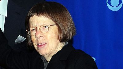 Profile image - Linda Hunt