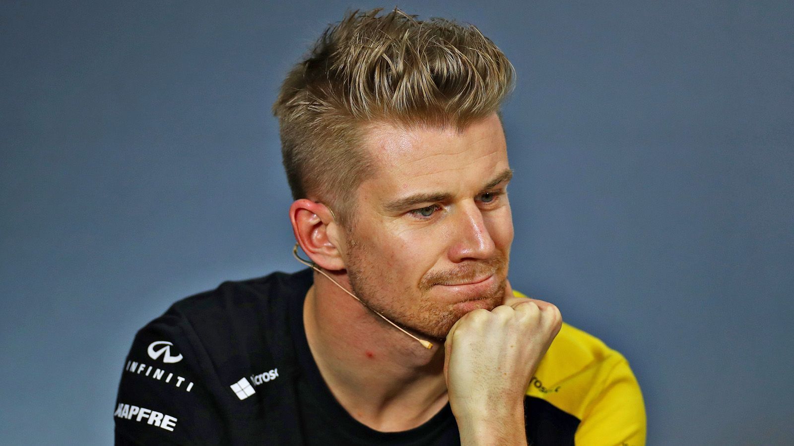 
                <strong>Platz 10: Nico Hülkenberg</strong><br>
                Renault hatte keinen leichten Start in die Saison, das machte auch dem Deutschen das Leben schwer. In Frankreich musste Hülkenberg zuletzt auf die neue Ausbaustufe des Motors verzichten, weil das Team beim Heimrennen keine Strafversetzung in der Startaufstellung kassieren wollte. Von Platz 13 ging es für ihn noch vor auf Rang acht. Immerhin. Hülkenberg muss allerdings aufpassen, dass er weiterhin mit Teamkollege Daniel Ricciardo Schritt halten kann, der sich mehr und mehr in seinem neuen Dienstwagen wohlfühlt und stärkere Leistungen zeigt.
              