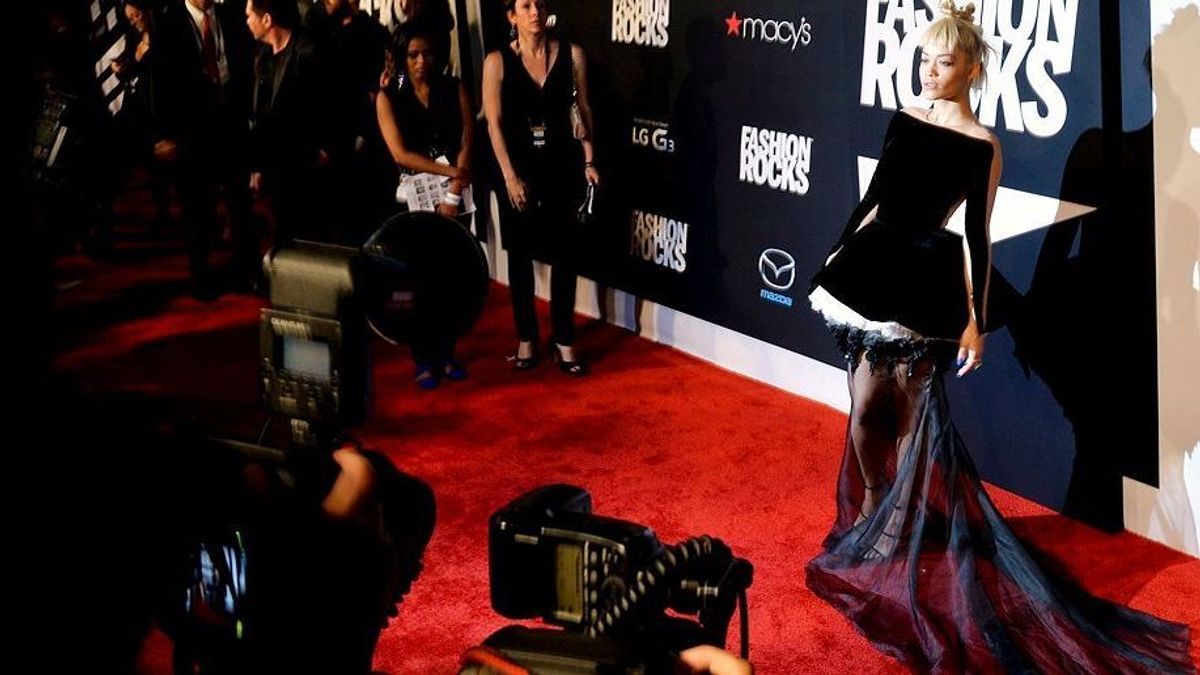 Fashion-Rocks-Rita-Ora-14-09-09-1-dpa