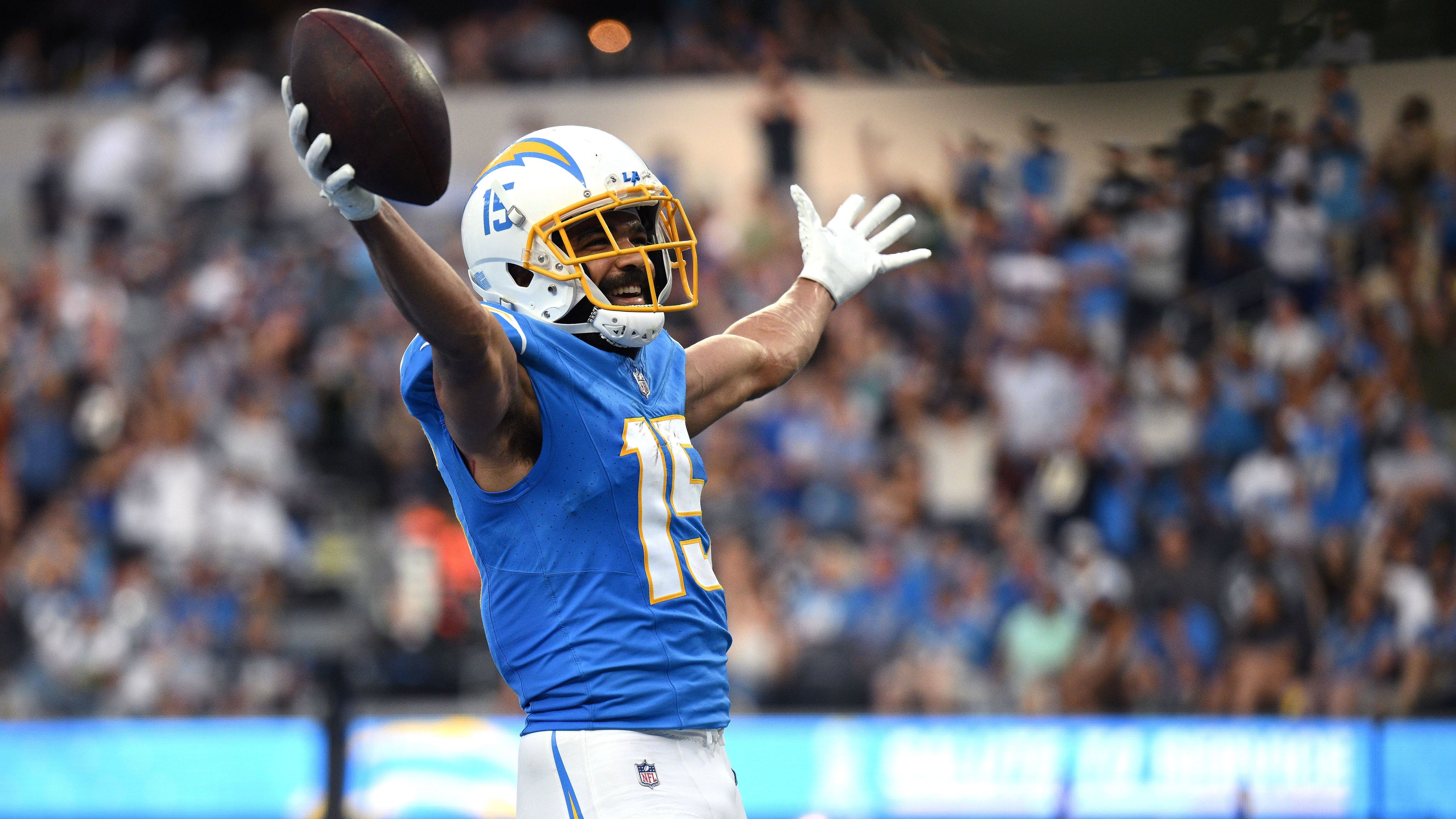 <strong>Los Angeles Chargers: 15 Spieler</strong><br>Keenan Allen (7), Austin Ekeler (6), Donald Parham (4), Gerald Everett (3), Justin Herbert (3), Quentin Johnston (2), Joshua Kelley (2), Josh Palmer (2), Derius Davis (1), Alex Erickson (1), Simi Fehoko (1), Jalen Guyton (1), Stone Smartt (1), Easton Stick (1), Mike Williams (1)