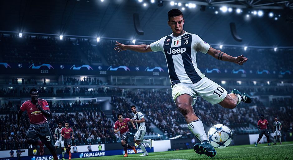 
                <strong>FIFA 20</strong><br>
                FIFA 19 aus dem Hause Electronic Arts (EA Sports) ist gerade erst zwei Monate auf dem Markt. Trotzdem ist jetzt schon mit an Sicherheit grenzender Wahrscheinlichkeit klar, dass es auch im kommenden Jahr wieder eine Version der Fußballsimulation geben wird. In den vergangenen Jahren wurde der eSport über den FIFA Ultimate Team Modus ausgespielt. Ob wir diesen auch in FIFA 20 in dieser Art sehen werden, ist noch nicht bestätigt, aber trotzdem sehr wahrscheinlich.
              