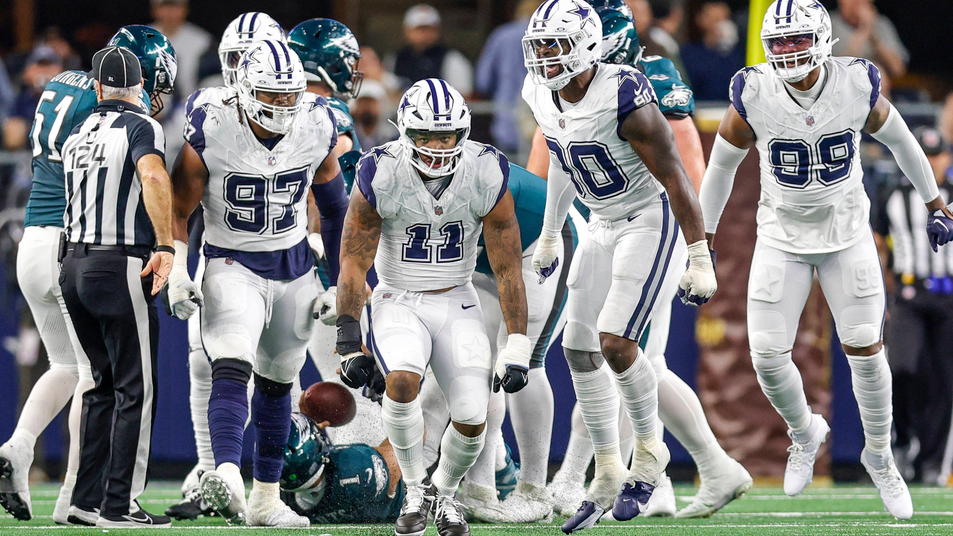 <strong>Platz 15: Dallas Cowboys - 39,5 Millionen US-Dollar</strong><br>Anzahl der Spieler: 10<br>Top-Verdiener: DeMarcus Lawrence (DE) - 20,4 Millionen US-Dollar<br>Durchschnitts-Cap-Space pro Spieler: 3,9 Millionen US-Dollar<br>Prozentualer Anteil der D-Line am Cap Space: 15,16%