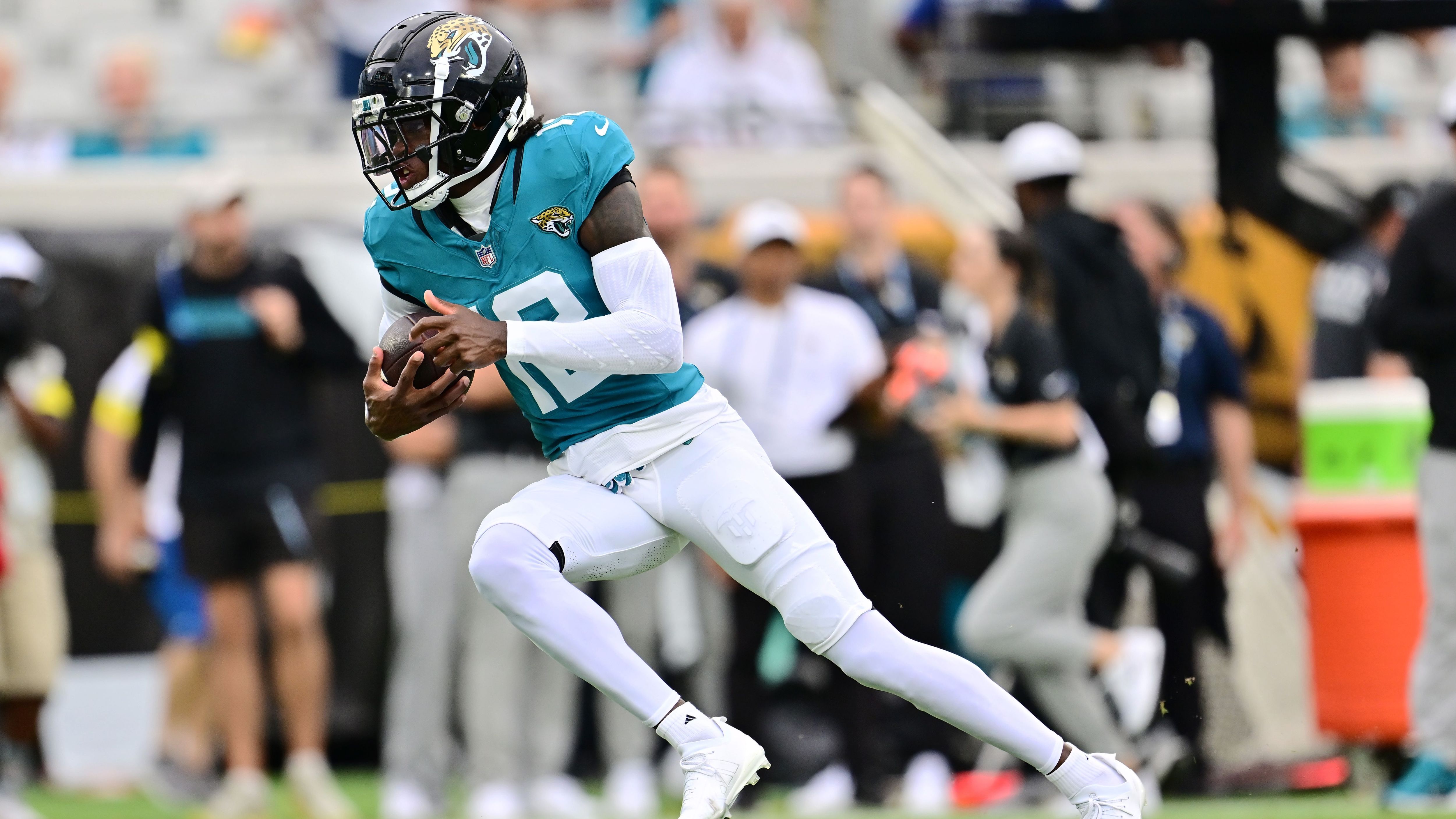 <strong>Platz 4: Travis Hunter (WR/CB, Jacksonville Jaguars)</strong><br>Quote: +1.000 (bei einem Einsatz von 100 US-Dollar gewinnt man 1.000 US-Dollar)
