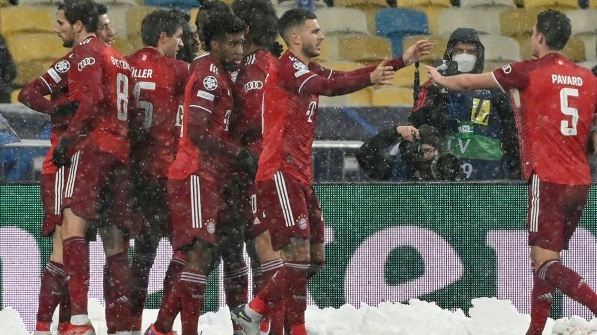 Die Bayern sichern sich den ersten Platz in der Gruppe