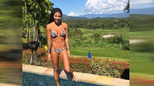 
                <strong>Sydney Leroux</strong><br>
                ... via Instagram zeigt die 25-Jährige ihren Fans, wie sie relaxt. Diese Aussicht vom Pool kann sich auf jeden Fall sehen lassen.
              