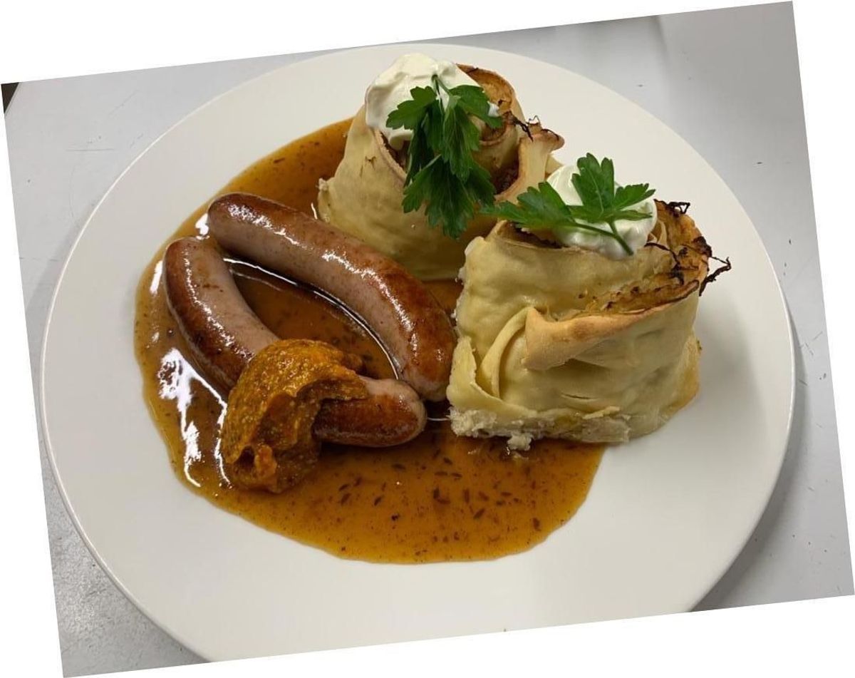 Fränkische Bratwurst mit Kürbissenf